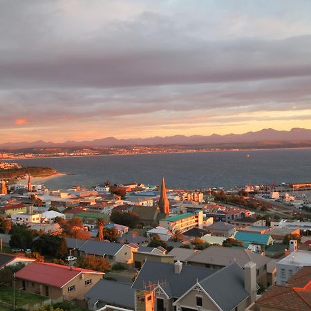 3Coloursblue Guest House Mossel Bay Exteriör bild